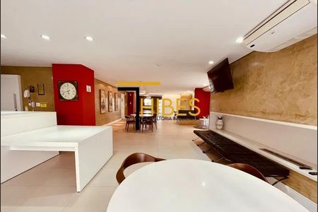 8_photo/94dce37901.b10a5a11dc367210-ATLAS-31d31eeb-3af1-4e1d-a6a6-34e8cc76c7fb.jpg de apartamento à venda com 2 quartos, 63m² em Vila Izabel, Curitiba