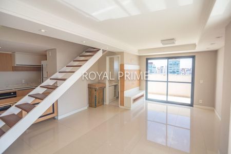 5_photo/94dce37931.e0bee496bf5d8f8a-ATLAS-7ca82a2b-c6e9-41e4-909e-e2d84d7ae827.jpg de apartamento à venda com 2 quartos, 110m² em Vila Izabel, Curitiba