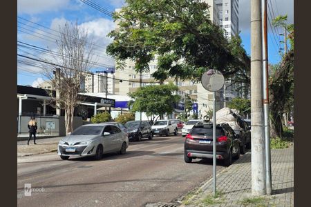 32_photo/94dce37985.13d925f91b8c81c8-ATLAS-60644375-c96a-44e4-985b-9ebf93a5096d.jpg de apartamento para alugar com 3 quartos, 64m² em Vila Izabel, Curitiba