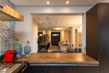 9_photo/94dce3798b.0d6f6cd56f30c719-ATLAS-90010ade-c9e8-4385-bd79-47bd541348b9.jpg de apartamento à venda com 3 quartos, 103m² em Vila Izabel, Curitiba