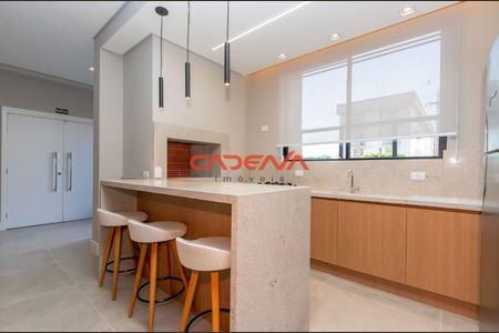 38_photo/94dce379a3.d7a91d1757fec3a4-ATLAS-dcf4640a-97b3-4f96-a971-1fbce651cf2b.jpg de apartamento à venda com 2 quartos, 69m² em Vila Izabel, Curitiba