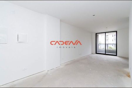 3_photo/94dce379a3.d7a91d1757fec3a4-ATLAS-e242326e-7e61-4191-8c73-37d7c7d8a825.jpg de apartamento à venda com 2 quartos, 69m² em Vila Izabel, Curitiba