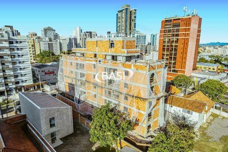 30_photo/94dce37a0d.53b81964fc00c8e7-ATLAS-8fbf005d-5967-4e87-9a63-7af4f6a63d42.jpg de apartamento à venda com 2 quartos, 77m² em Água Verde, Curitiba