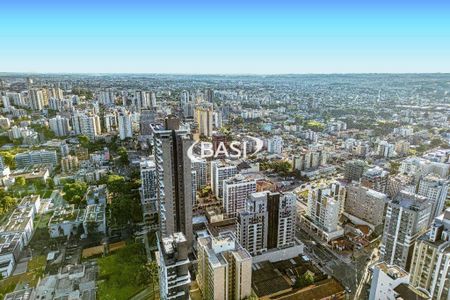 36_photo/94dce37a0d.53b81964fc00c8e7-ATLAS-d1469e92-dc01-41b0-8b36-03a21300f98f.jpg de apartamento à venda com 2 quartos, 77m² em Água Verde, Curitiba