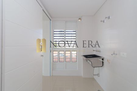 10_photo/94dce37a1d.0fca3daec1aa15fd-ATLAS-8401e3ec-8b0c-4fb9-8331-ae30555b9c2d.jpg de apartamento à venda com 3 quartos, 134m² em Portão, Curitiba