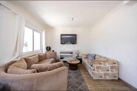 5_photo/94dce37a41.4bd2615f33144f40-ATLAS-5b32604c-4ab9-4ca2-8c61-5b90cc0b6d2c.jpg de casa à venda com 5 quartos, 178m² em Vila Izabel, Curitiba