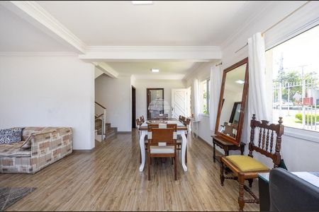 6_photo/94dce37a41.4bd2615f33144f40-ATLAS-d077306c-fed4-4b4b-afdb-302b207603f1.jpg de casa à venda com 5 quartos, 178m² em Vila Izabel, Curitiba