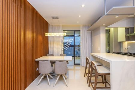 13_photo/94dce37a51.0dd60a32e9732c6f-ATLAS-91c2d5a5-584e-4987-92ae-873c2e2a4403.jpg de apartamento à venda com 2 quartos, 71m² em Água Verde, Curitiba