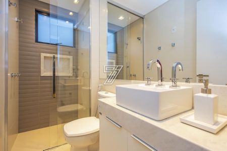 24_photo/94dce37a51.0dd60a32e9732c6f-ATLAS-e050c75d-d7f2-497d-947b-16d0d1828152.jpg de apartamento à venda com 2 quartos, 71m² em Água Verde, Curitiba