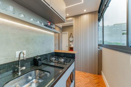 4_photo/94dce37b45.195cb158db385e2e-ATLAS-45d32a2d-ac8b-4acc-a27e-be1e075d7760.jpg de kitnet/studio à venda com 1 quarto, 21m² em Água Verde, Curitiba