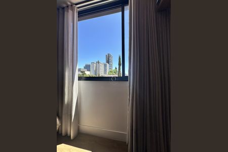 6_photo/94dce37b45.6040a9921f066f2b-ATLAS-6987f534-c4f8-449d-bb02-94465dceb53d.jpg de apartamento à venda com 1 quarto, 18m² em Água Verde, Curitiba