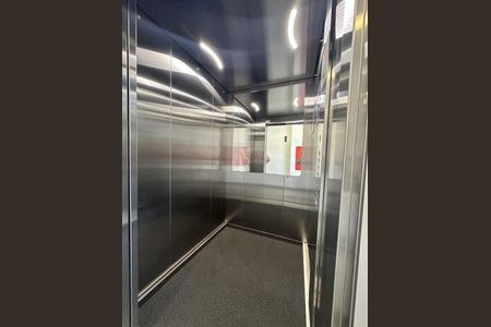 10_photo/94dce37b45.6040a9921f066f2b-ATLAS-6d88b82b-0ec2-4872-9ce6-da488e4b7b6e.jpg de apartamento à venda com 1 quarto, 18m² em Água Verde, Curitiba