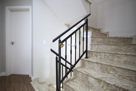 7_photo/94dce37b51.aef4de6394ba8e6d-ATLAS-45e27d6a-55ea-4faa-b148-d4ce2ba1d0ad.jpg de casa à venda com 5 quartos, 245m² em Água Verde, Curitiba