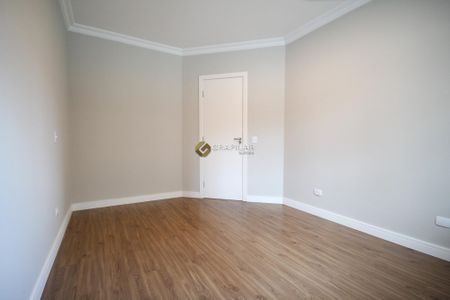 1_photo/94dce37b51.aef4de6394ba8e6d-ATLAS-d763e6c2-a6e4-4f75-a09a-b19b1284eae1.jpg de casa à venda com 5 quartos, 245m² em Água Verde, Curitiba