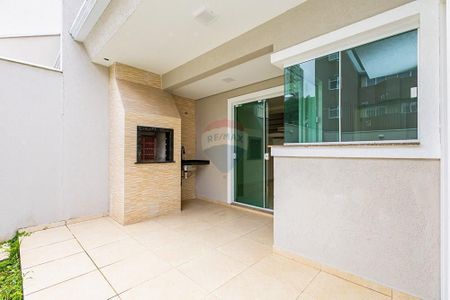 18_photo/94dce37b51.aef4de6394ba8e6d-ATLAS-eda27047-d0a8-4435-b4ca-10cdbe8b9347.jpg de casa à venda com 5 quartos, 245m² em Água Verde, Curitiba