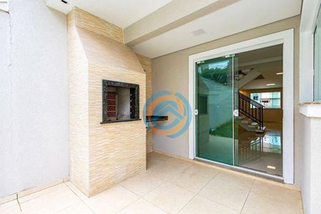 22_photo/94dce37b51.bb0f4c6ec33debd0-ATLAS-63b84886-13a1-4599-b4d3-c25b67ef5d04.jpg de casa à venda com 5 quartos, 245m² em Água Verde, Curitiba