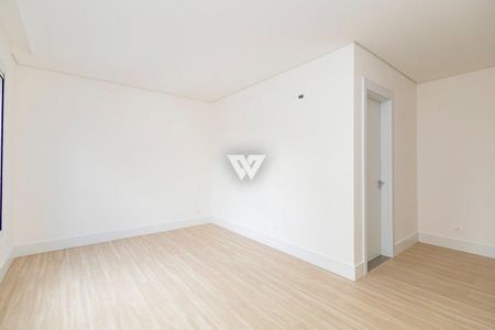 2_photo/94dce37b87.e7e70bd8b302cab5-ATLAS-cc8f4c00-ccaa-4c3b-983d-27b344847c45.jpg de apartamento à venda com 3 quartos, 138m² em Água Verde, Curitiba