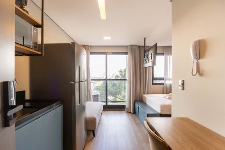 6_photo/94dce37b8b.2c4abe0b40506899-ATLAS-568c8a21-90b9-4c01-b208-d933ef3c6f5f.jpg de kitnet/studio à venda com 1 quarto, 32m² em Água Verde, Curitiba