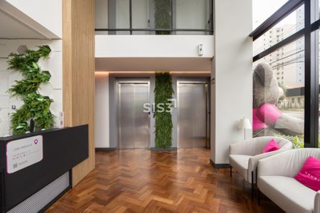 22_photo/94dce37b8b.2c4abe0b40506899-ATLAS-b09d96d6-7b4a-4fdb-aedc-554d5eda4add.jpg de kitnet/studio à venda com 1 quarto, 32m² em Água Verde, Curitiba