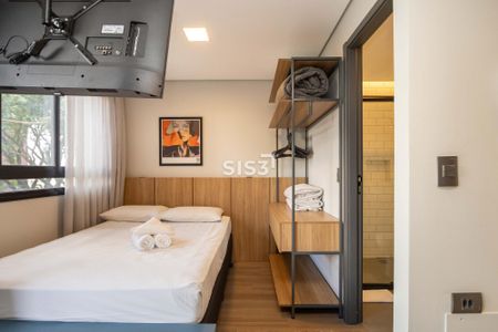 3_photo/94dce37b8b.3b5945a6908c23a0-ATLAS-ff22afbf-eee7-47a0-a642-202ffae06be8.jpg de kitnet/studio à venda com 1 quarto, 20m² em Água Verde, Curitiba