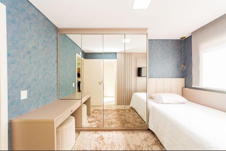 8_photo/94dce37bb7.8406d85b1cc03178-ATLAS-81873e5d-9afb-4741-82f8-a55f03ecbbd5.jpg de apartamento à venda com 3 quartos, 134m² em Portão, Curitiba