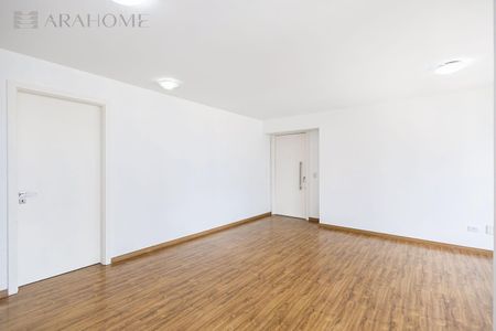 5_photo/94dce37bc3.c0f65b7a3da37a78-ATLAS-1f65754c-ffbf-4a97-b061-08a0c7f3e3be.jpg de apartamento para alugar com 3 quartos, 103m² em Água Verde, Curitiba