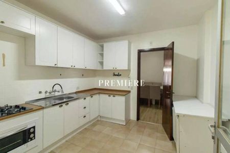 3_photo/94dce37be1.05c2385d82543d06-ATLAS-1ab0fb7c-5699-4094-bbfe-b6c6a6a3bc45.jpg de apartamento para alugar com 3 quartos, 142m² em Água Verde, Curitiba