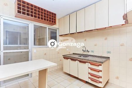 10_photo/94dce37be1.0de3f4b38cab3e36-ATLAS-594e01ab-c606-4a29-8d5c-353b3a28b597.jpg de apartamento para alugar com 3 quartos, 130m² em Água Verde, Curitiba