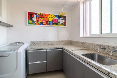 29_photo/94dce37be5.ceff8192393c33de-ATLAS-6a13539b-2b2c-4c19-84d6-7716474a12fd.jpg de apartamento à venda com 3 quartos, 169m² em Água Verde, Curitiba