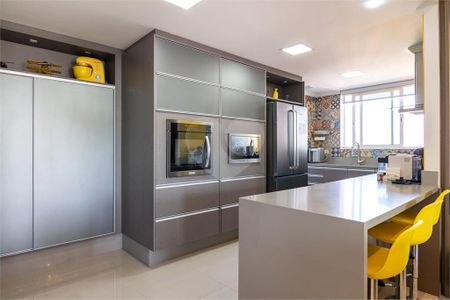 30_photo/94dce37be5.ceff8192393c33de-ATLAS-832f5b26-e335-46e3-9b95-9c1462cdbc7a.jpg de apartamento à venda com 3 quartos, 169m² em Água Verde, Curitiba