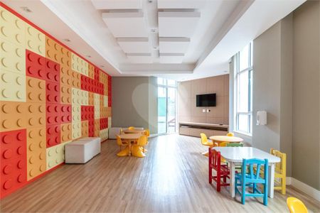 7_photo/94dce37be5.ceff8192393c33de-ATLAS-c969196c-5b26-4ec2-a726-df14cd4d6d8e.jpg de apartamento à venda com 3 quartos, 169m² em Água Verde, Curitiba