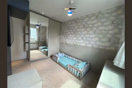 12_photo/94dce37be5.f87c5f63b588f4d4-ATLAS-2ed9955f-e702-49f1-a5b2-c3d5dc52fbce.jpg de apartamento à venda com 3 quartos, 169m² em Água Verde, Curitiba