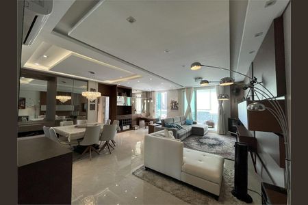 2_photo/94dce37be5.f87c5f63b588f4d4-ATLAS-5033d8b9-32f7-41a7-8d23-a614abb0cbc1.jpg de apartamento à venda com 3 quartos, 169m² em Água Verde, Curitiba