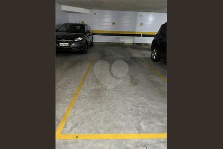 39_photo/94dce37be5.f87c5f63b588f4d4-ATLAS-ad2d8c3e-619b-4bbe-a29f-48d26c8ca311.jpg de apartamento à venda com 3 quartos, 169m² em Água Verde, Curitiba