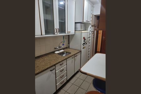 4_photo/94dce37be7.14dfae4d2d67acc8-ATLAS-28d414cb-4b42-4645-a5c5-ccd9f881a045.jpg de apartamento para alugar com 2 quartos, 85m² em Vila Izabel, Curitiba