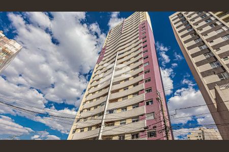 3_photo/94dce37bf9.bbc45084f95af7a2-ATLAS-eb1556ba-02f2-4349-9171-34ed64458e8b.jpg de apartamento à venda com 3 quartos, 98m² em Água Verde, Curitiba