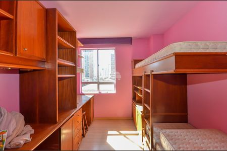 18_photo/94dce37bfd.11882e7f86fa793c-ATLAS-b7d4c8bf-1425-4f87-8e06-d1b13b4fb7b9.jpg de apartamento à venda com 3 quartos, 109m² em Água Verde, Curitiba