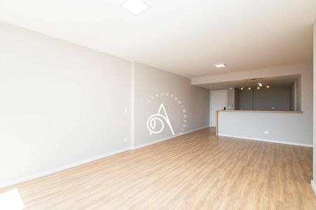 6_photo/94dce37bfd.eb4747a7722cd593-ATLAS-1d55a08c-b838-4f97-852c-ceb3781b6dc2.jpg de apartamento à venda com 3 quartos, 107m² em Água Verde, Curitiba