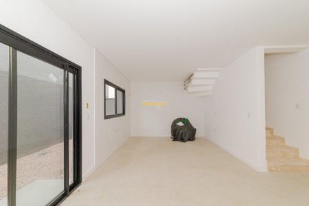 11_photo/94dce37c05.ceff8192393c33de-ATLAS-5ee6c477-971e-47d2-9d19-53dce7a63baf.jpg de casa à venda com 3 quartos, 125m² em Água Verde, Curitiba