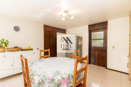 20_photo/94dce37c17.7d44486df2fbe63f-ATLAS-663903a1-2f83-46ff-b166-ef970deccab8.jpg de casa à venda com 5 quartos, 255m² em Água Verde, Curitiba