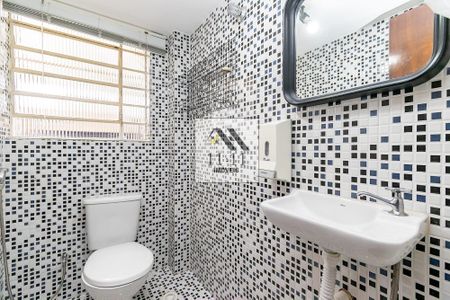 12_photo/94dce37c17.7d44486df2fbe63f-ATLAS-84c387e3-4427-4a3e-82f7-ca4f2b028f7a.jpg de casa à venda com 5 quartos, 255m² em Água Verde, Curitiba