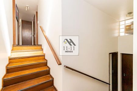 2_photo/94dce37c17.7d44486df2fbe63f-ATLAS-8f3f95da-9ead-467d-ae11-fd7336271a8e.jpg de casa à venda com 5 quartos, 255m² em Água Verde, Curitiba