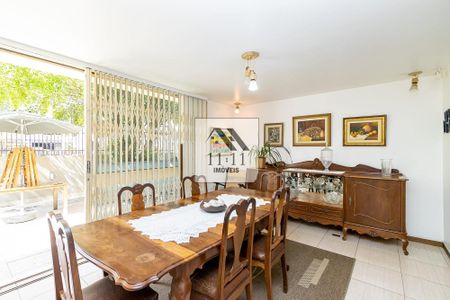 17_photo/94dce37c17.7d44486df2fbe63f-ATLAS-ae9c2f87-e0df-4404-995a-9d039e36669a.jpg de casa à venda com 5 quartos, 255m² em Água Verde, Curitiba