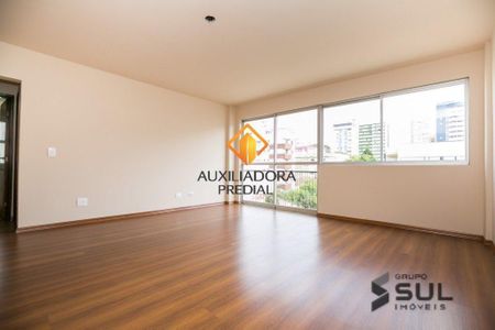 2_photo/94dce37c57.2a8743eb4697fff7-ATLAS-8e27c25c-a8db-4bba-ba44-dcd65f505fef.jpg de apartamento para alugar com 2 quartos, 82m² em Água Verde, Curitiba