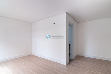 2_photo/94dce37c75.960647f36916eaed-ATLAS-7aaee032-7950-47cf-a857-247d7d60b928.jpg de apartamento à venda com 3 quartos, 138m² em Água Verde, Curitiba