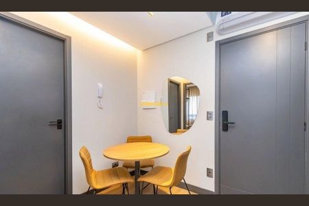 10_photo/94dce37c75.9729ee28e62056ed-ATLAS-64ed96db-00ef-4e39-8f84-6557682f22d3.jpg de apartamento à venda com 1 quarto, 19m² em Água Verde, Curitiba