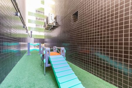 23_photo/94dce37c75.fb9e37f096a7120f-ATLAS-e2d9a996-3b8e-4df0-a736-090f170a4b98.jpg de kitnet/studio à venda com 1 quarto, 19m² em Água Verde, Curitiba