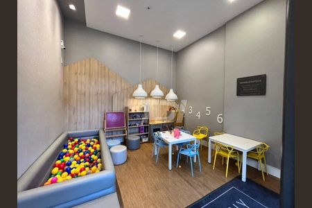 8_photo/94dce37cad.dfe544c85b6378e5-ATLAS-a69e2f7c-bbb6-42ca-bc70-5864bb6cdb9a.jpg de apartamento à venda com 2 quartos, 91m² em Água Verde, Curitiba