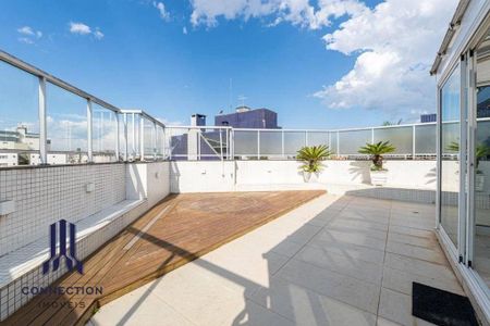 30_photo/94dce37cd7.2ee03a7423a83511-ATLAS-5c29cad9-60c7-4035-ad1e-0f7a47d75969.jpg de apartamento para alugar com 4 quartos, 186m² em Água Verde, Curitiba