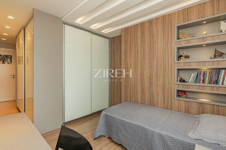 31_photo/94dce37cf7.e2dee8df1601a9ef-ATLAS-5b551c6c-bc92-477b-9757-3f7511a0b546.jpg de apartamento à venda com 4 quartos, 342m² em Água Verde, Curitiba